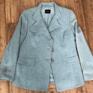Gorgeous cashmere Akris blazer! Size 10